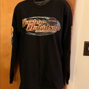 Long sleeve HD t shirt nwot